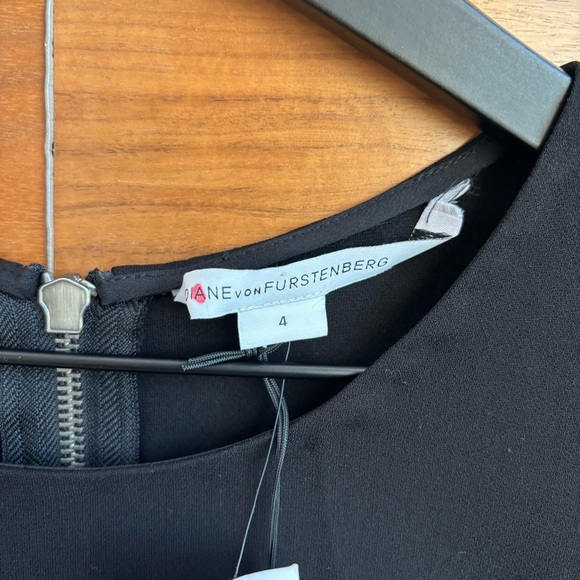 NWT DIANE VON FURSTENBERG Lace India Dress In Black, Size 4 - Picture 8 of 14